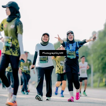 Runner Photo 6484665