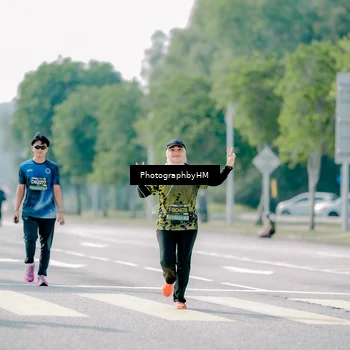 Runner Photo 6484691