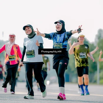 Runner Photo 6484705