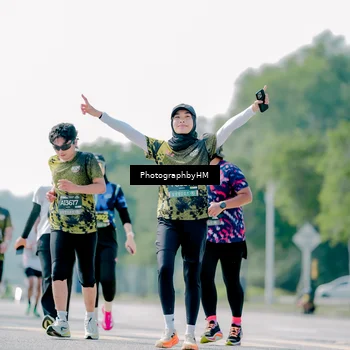 Runner Photo 6484711