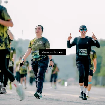 Runner Photo 6484715