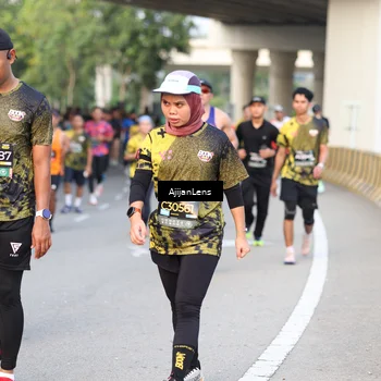 Runner Photo 6484723