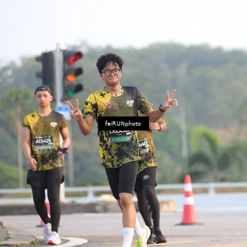 Runner Photo 6484748
