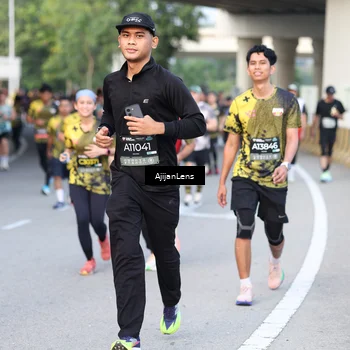 Runner Photo 6484763