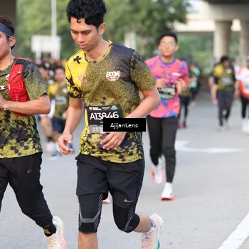 Runner Photo 6484797