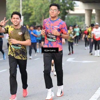 Runner Photo 6484822