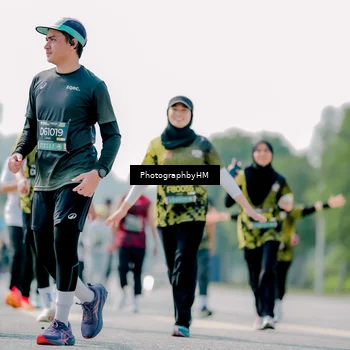 Runner Photo 6484823