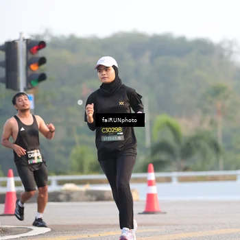Runner Photo 6484831