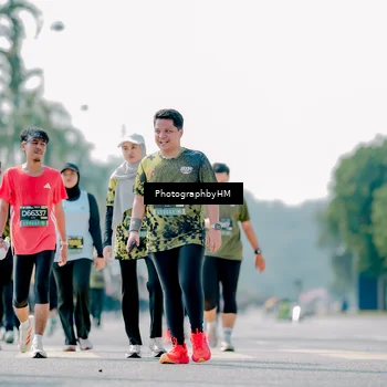 Runner Photo 6484838