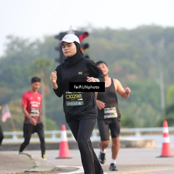 Runner Photo 6484851