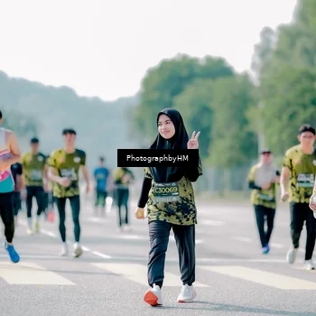 Runner Photo 6484939