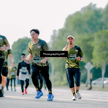 Runner Photo 6484942