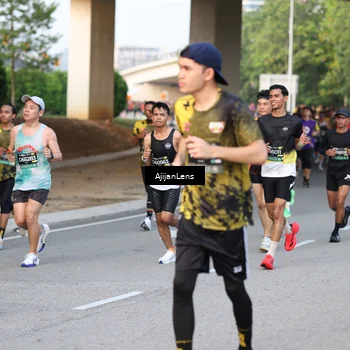 Runner Photo 6484950