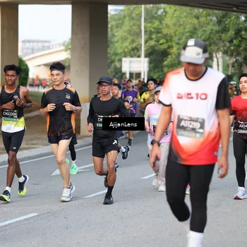 Runner Photo 6484995