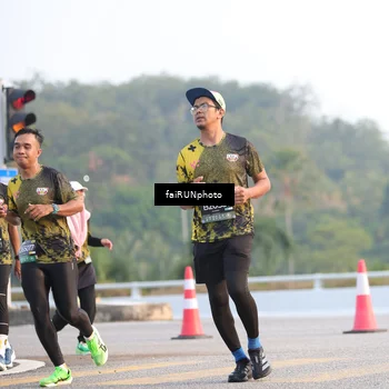 Runner Photo 6485001