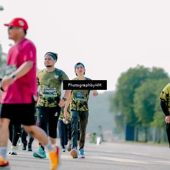 Runner Photo 6485009