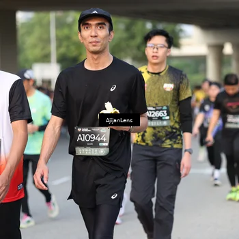 Runner Photo 6485024