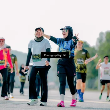 Runner Photo 6485050