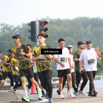 Runner Photo 6485072