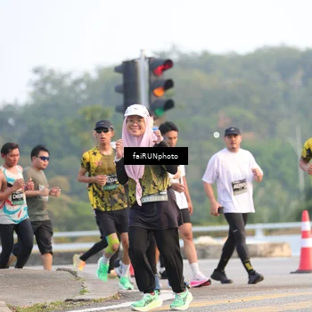 Runner Photo 6485095