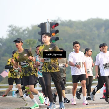 Runner Photo 6485096