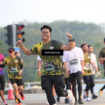 Runner Photo 6485118