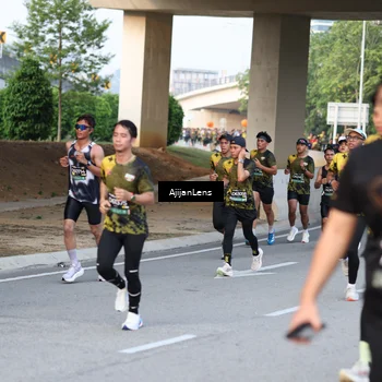 Runner Photo 6485124
