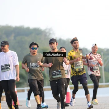 Runner Photo 6485140