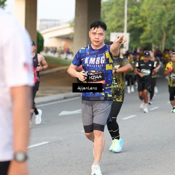 Runner Photo 6485156