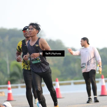 Runner Photo 6485188