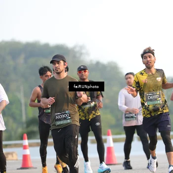 Runner Photo 6485189
