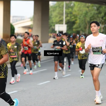 Runner Photo 6485202