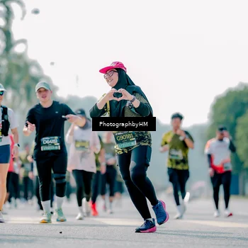 Runner Photo 6485280