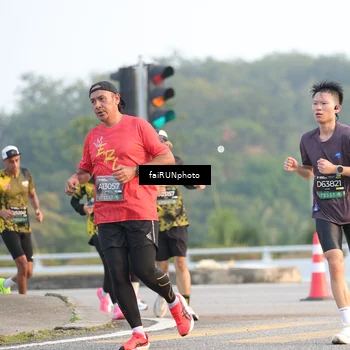 Runner Photo 6485326