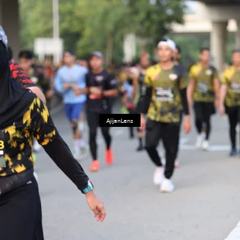 Runner Photo 6485335