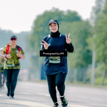 Runner Photo 6485344
