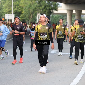 Runner Photo 6485366