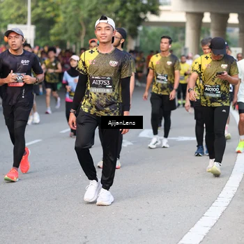 Runner Photo 6485395