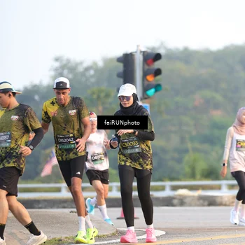 Runner Photo 6485405