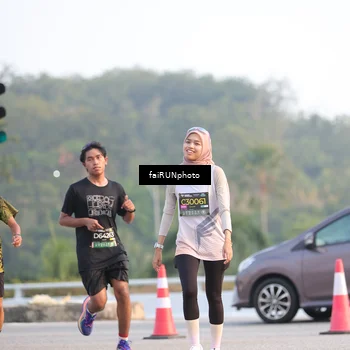 Runner Photo 6485414