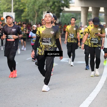 Runner Photo 6485421