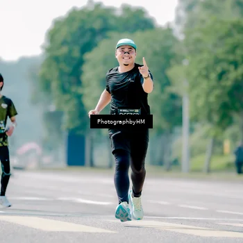 Runner Photo 6485430