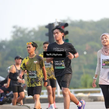 Runner Photo 6485459