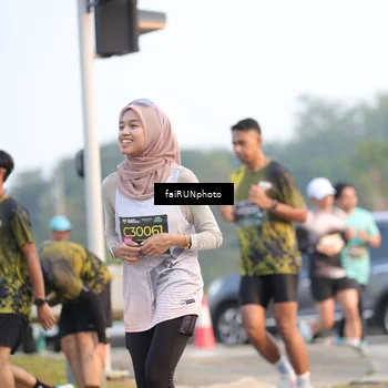 Runner Photo 6485476