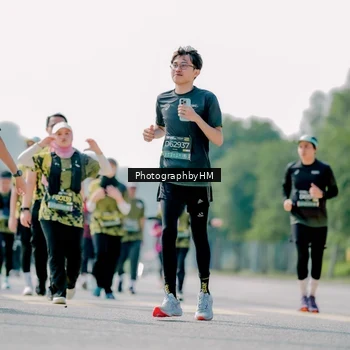 Runner Photo 6485525