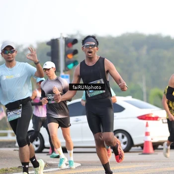 Runner Photo 6485546