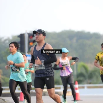 Runner Photo 6485556