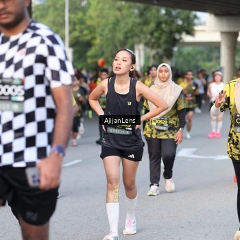 Runner Photo 6485574