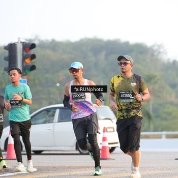 Runner Photo 6485583