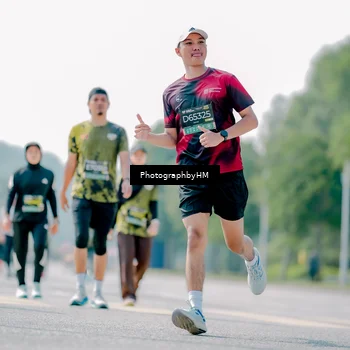 Runner Photo 6485587